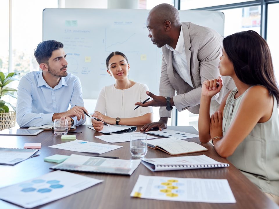 Leading On The Edge: A Guide for Community Bank CEOs